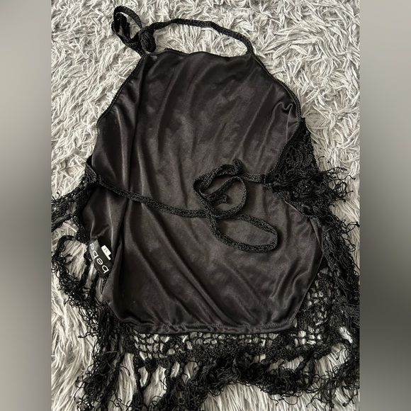 Top halter crochet- Black - BEBE - Excellent Condition - Picture 3 of 4